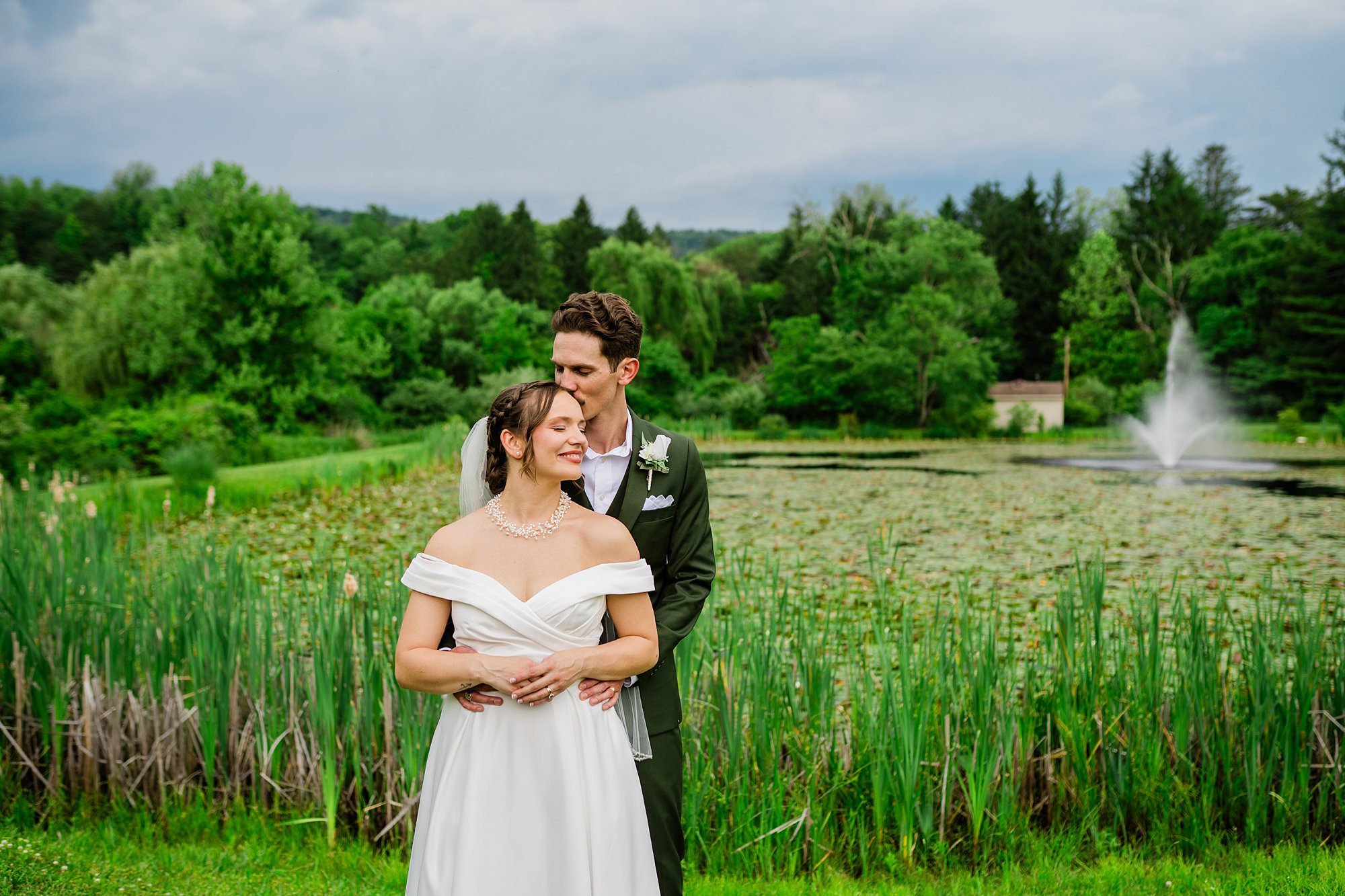 Emily Grace Photo, Harrisburg Wedding Photographer, The Manor at Mountain View Harrisburg, The Manor at Mountain View Wedding Photos, The Manor at Mountain View Summer Wedding