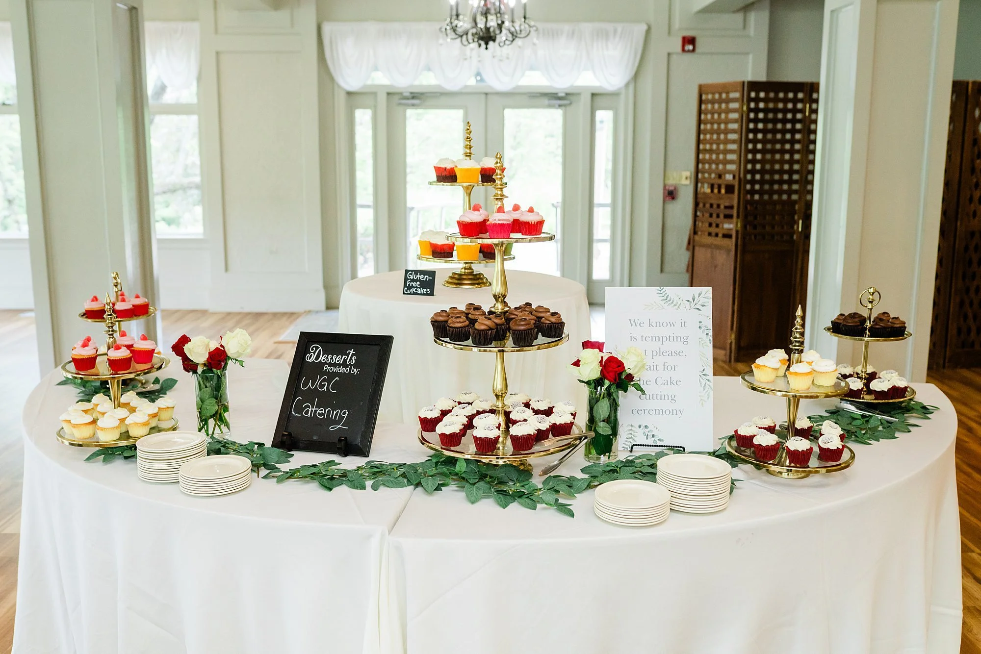 Emily Grace Photo, Harrisburg Wedding Photographer, The Manor at Mountain View Harrisburg, The Manor at Mountain View Wedding Photos, The Manor at Mountain View Summer Wedding