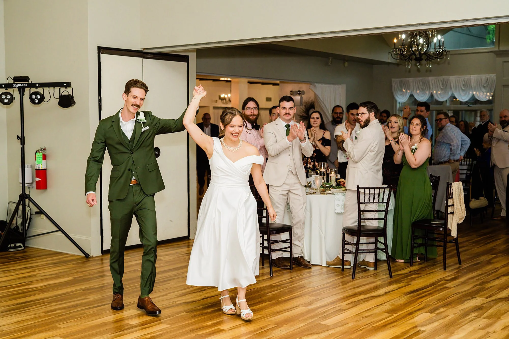 Emily Grace Photo, Harrisburg Wedding Photographer, The Manor at Mountain View Harrisburg, The Manor at Mountain View Wedding Photos, The Manor at Mountain View Summer Wedding