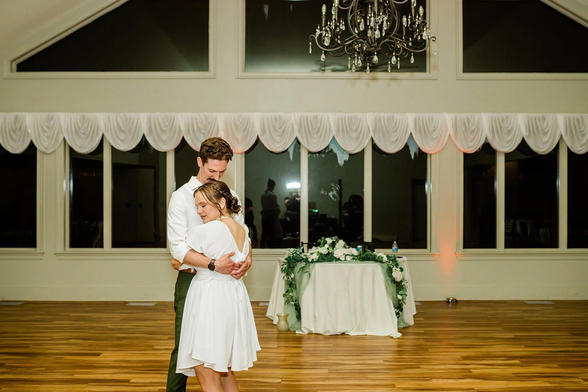 Emily Grace Photo, Harrisburg Wedding Photographer, The Manor at Mountain View Harrisburg, The Manor at Mountain View Wedding Photos, The Manor at Mountain View Summer Wedding