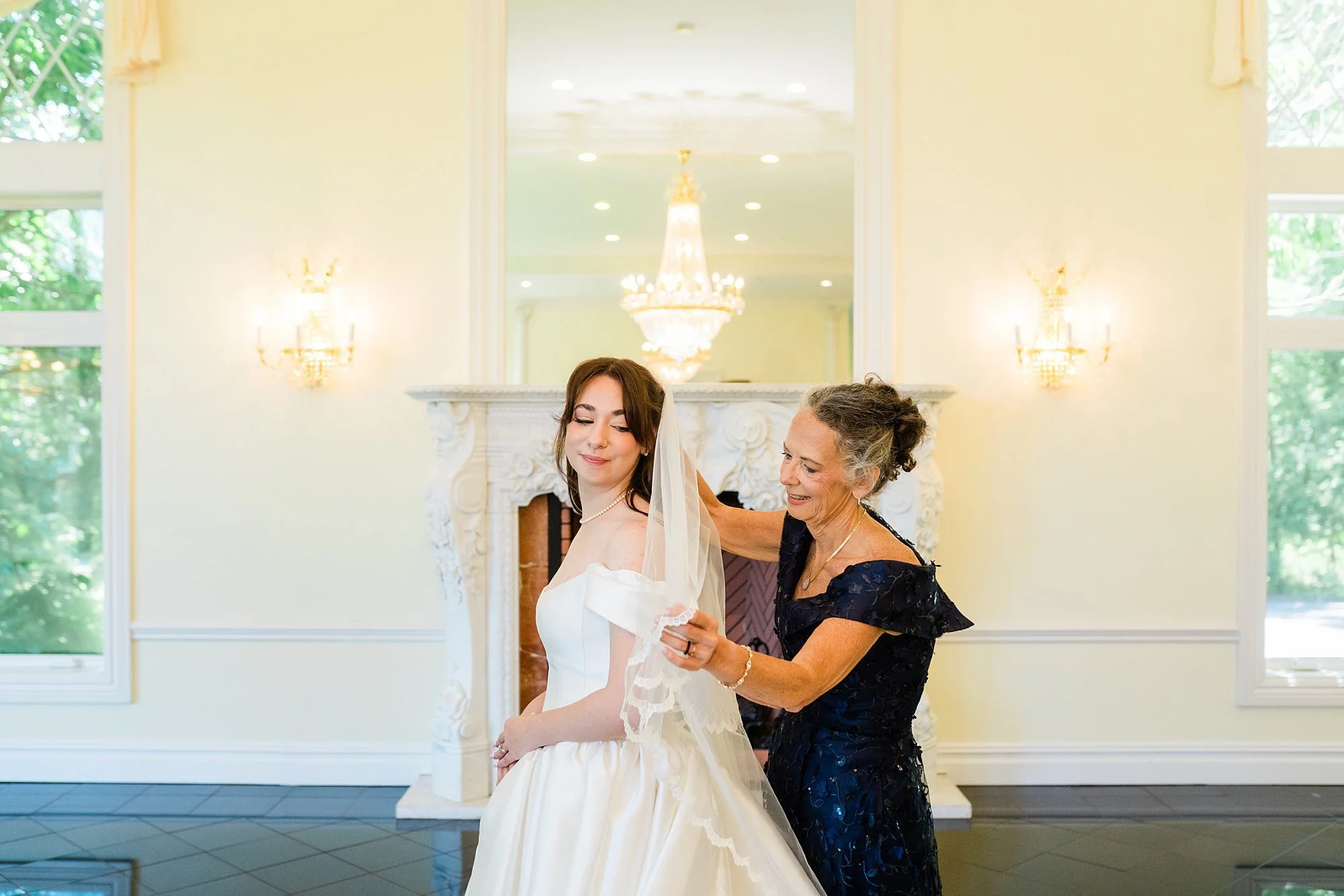 Emily Grace Photo, Lancaster PA Wedding Photographer, Cameron Estate Inn Summer Wedding, Cameron Estate Inn Wedding Photos, Mount Joy PA Wedding Photographer