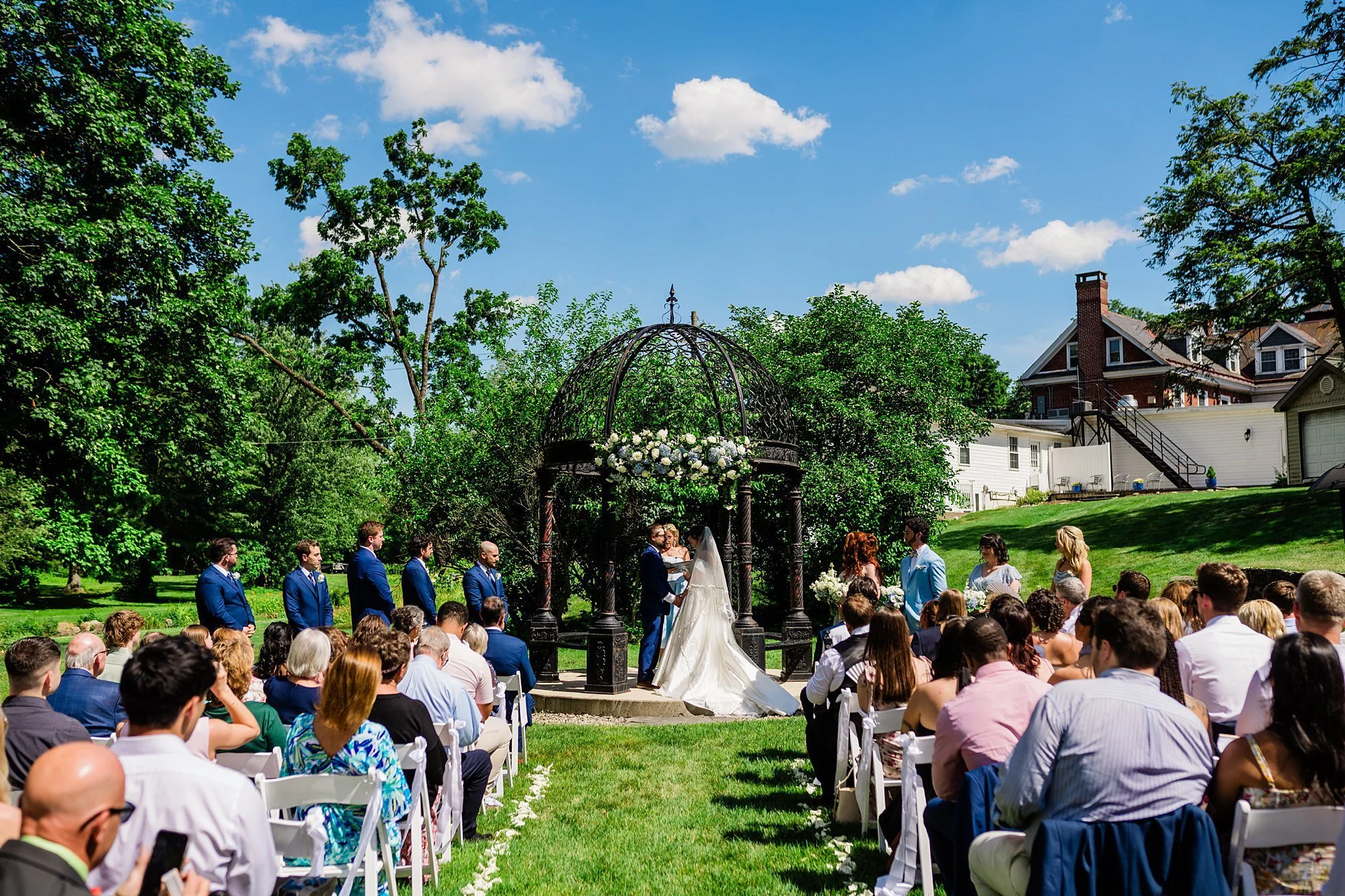 Emily Grace Photo, Lancaster PA Wedding Photographer, Cameron Estate Inn Summer Wedding, Cameron Estate Inn Wedding Photos, Mount Joy PA Wedding Photographer