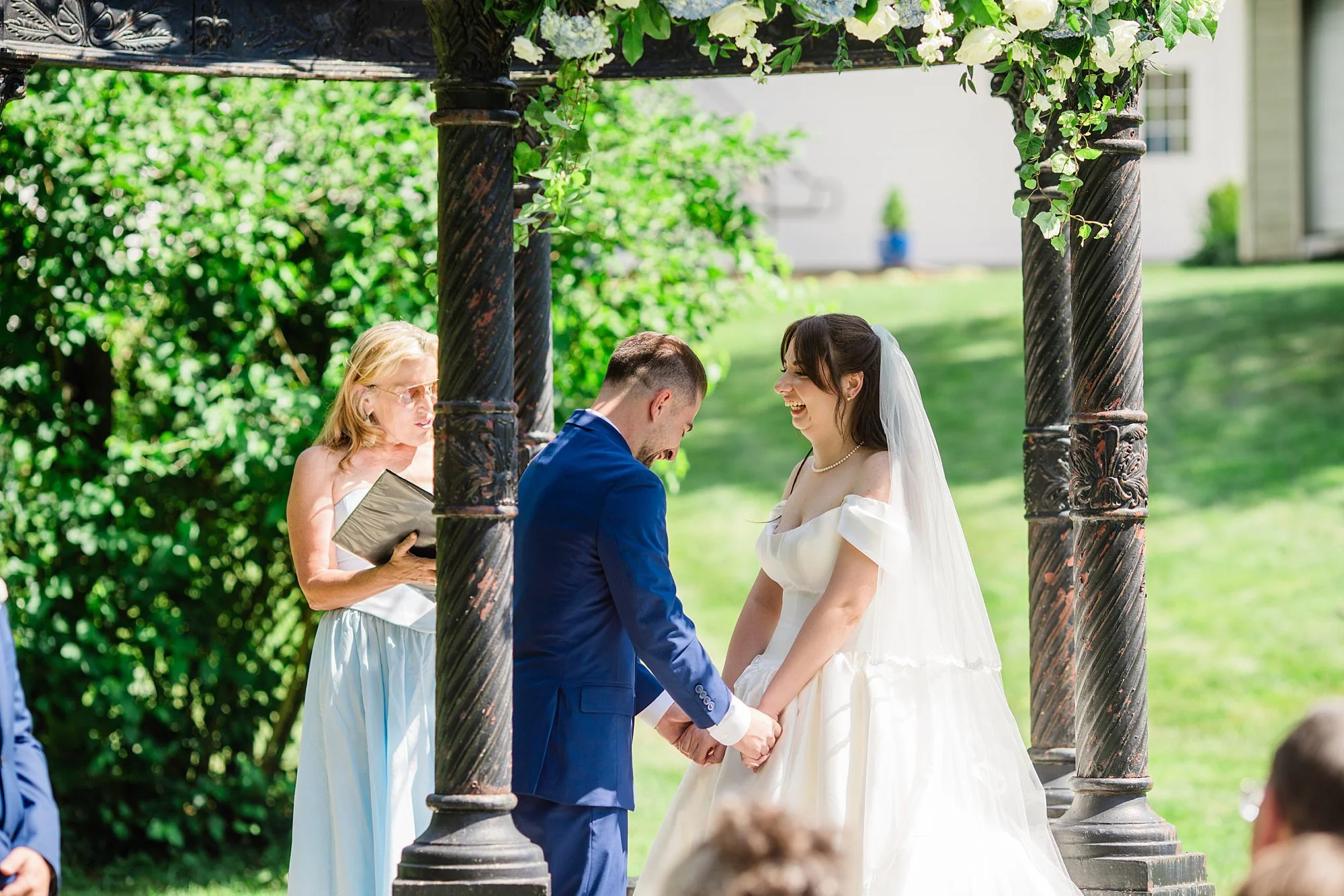 Emily Grace Photo, Lancaster PA Wedding Photographer, Cameron Estate Inn Summer Wedding, Cameron Estate Inn Wedding Photos, Mount Joy PA Wedding Photographer