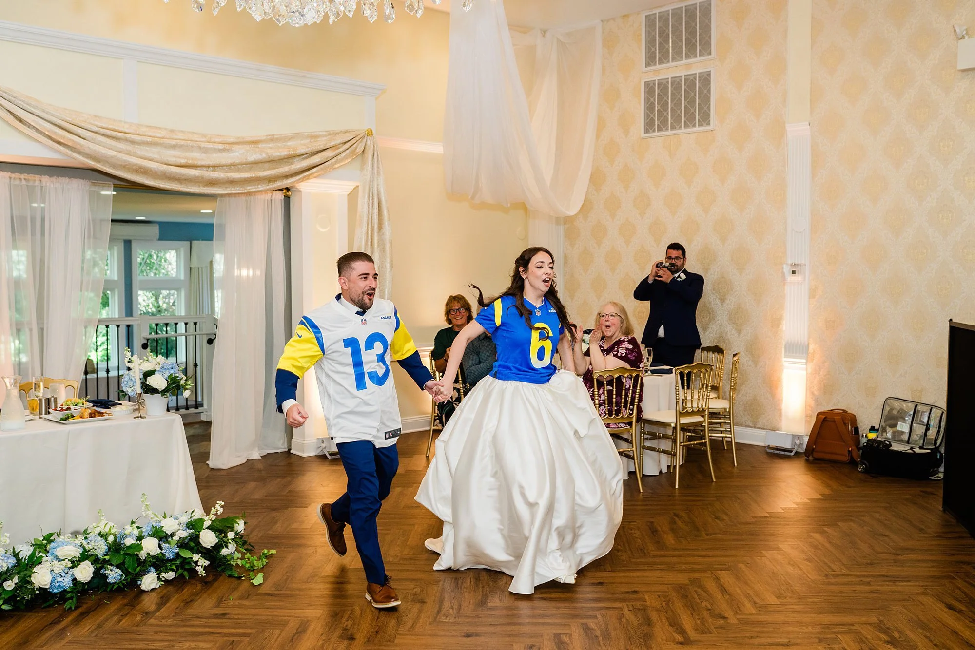 Emily Grace Photo, Lancaster PA Wedding Photographer, Cameron Estate Inn Summer Wedding, Cameron Estate Inn Wedding Photos, Mount Joy PA Wedding Photographer