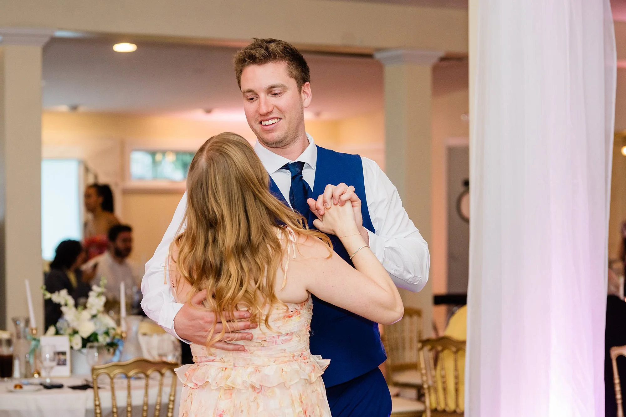 Emily Grace Photo, Lancaster PA Wedding Photographer, Cameron Estate Inn Summer Wedding, Cameron Estate Inn Wedding Photos, Mount Joy PA Wedding Photographer