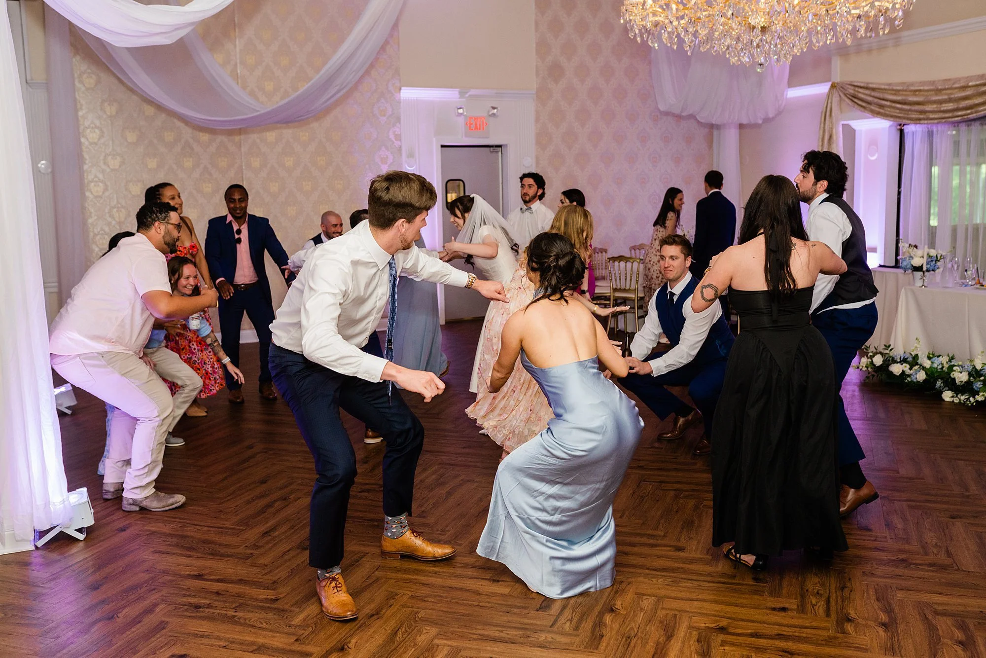 Emily Grace Photo, Lancaster PA Wedding Photographer, Cameron Estate Inn Summer Wedding, Cameron Estate Inn Wedding Photos, Mount Joy PA Wedding Photographer