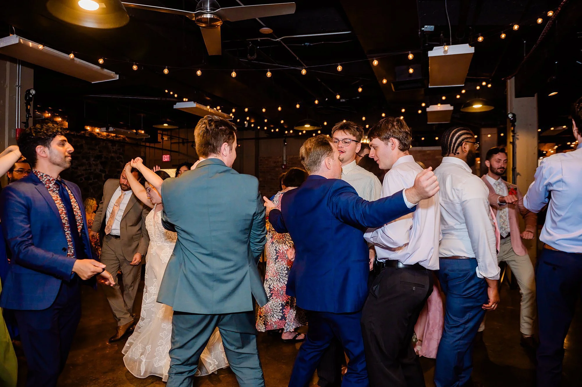 Emily Grace Photo, Main Street Ballroom Wedding Photos, Main Street Ballroom Ellicott City MD, Ellicott City Wedding, Baltimore Wedding Photographer