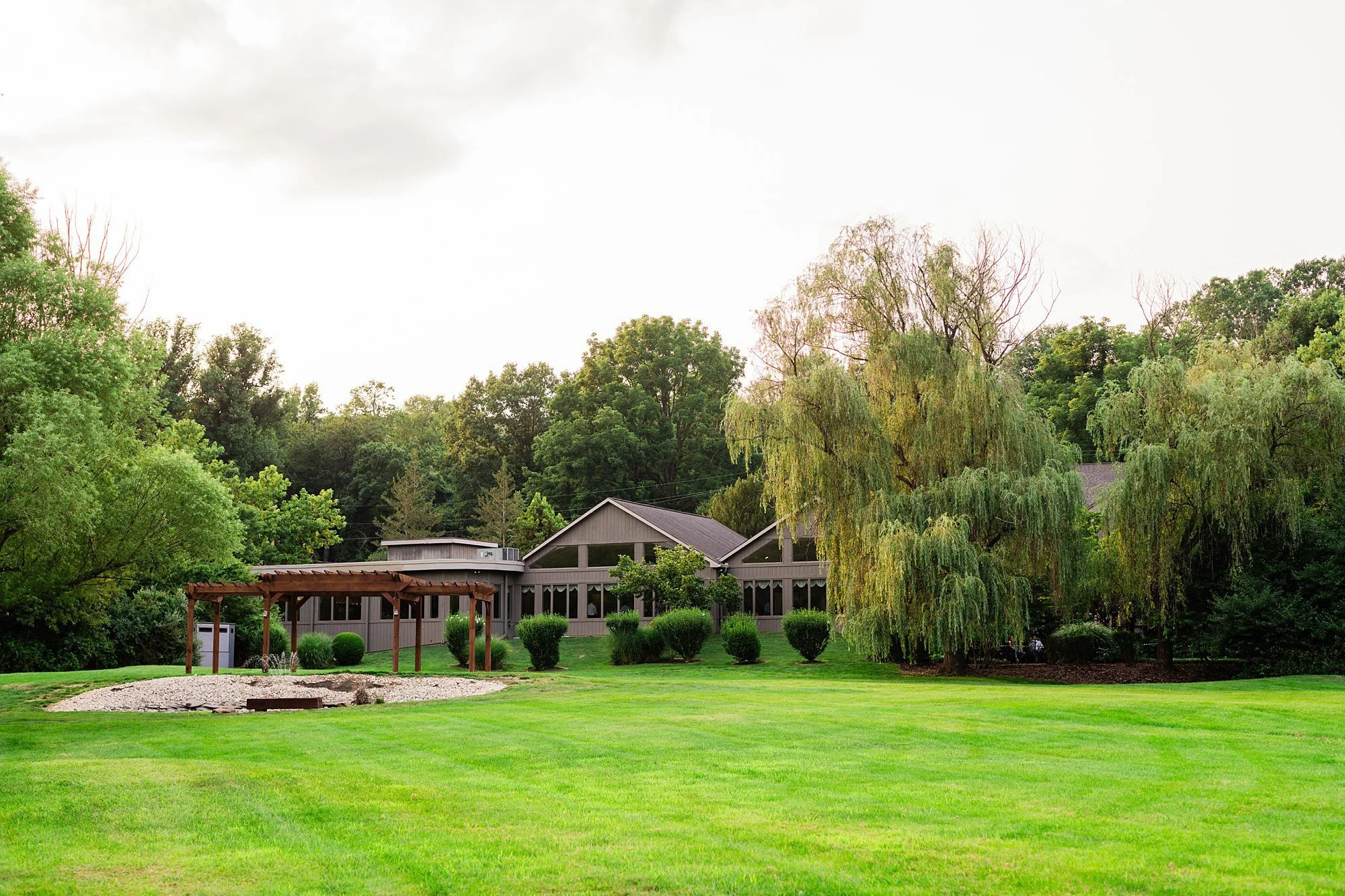Emily Grace Photo, The Manor at Mountain View Summer Wedding, Harrisburg PA Wedding Photographer, The Manor at Mountain View Wedding Photos
