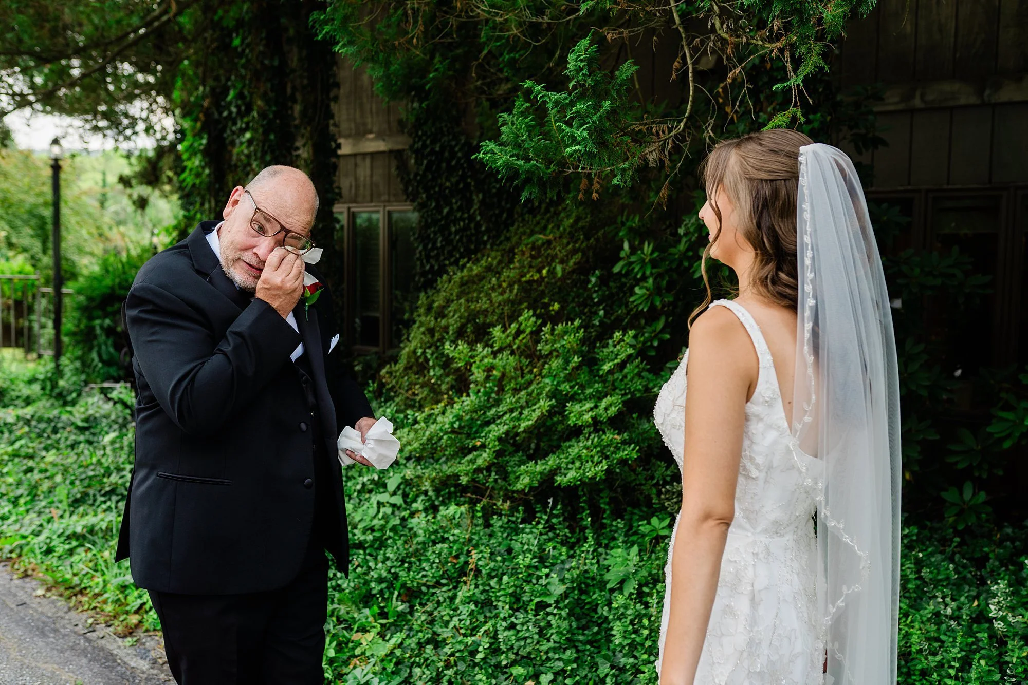 Emily Grace Photo, The Manor at Mountain View Summer Wedding, Harrisburg PA Wedding Photographer, The Manor at Mountain View Wedding Photos