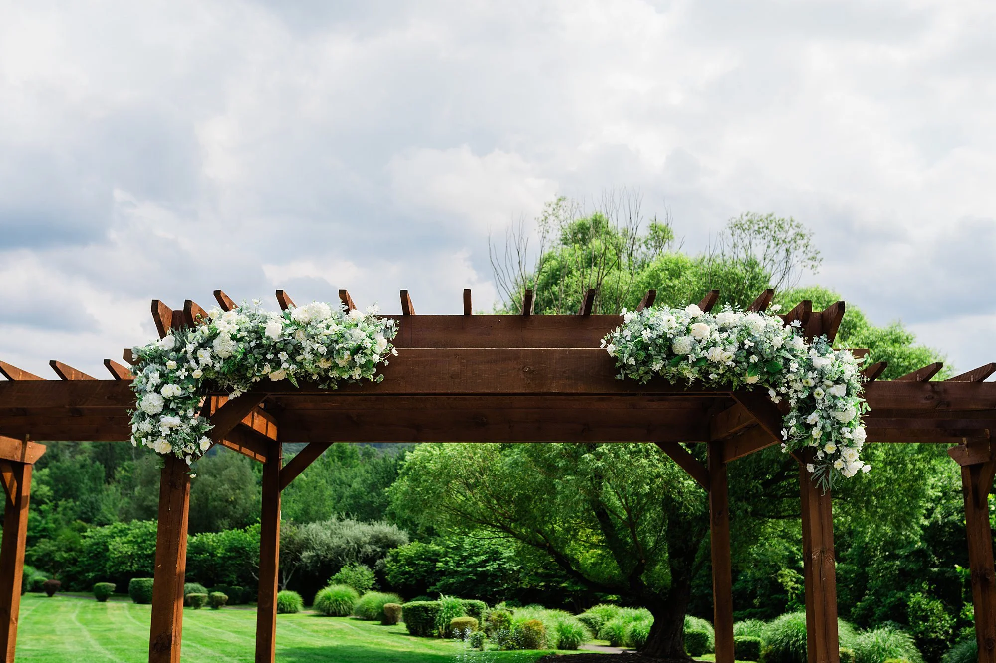Emily Grace Photo, The Manor at Mountain View Summer Wedding, Harrisburg PA Wedding Photographer, The Manor at Mountain View Wedding Photos