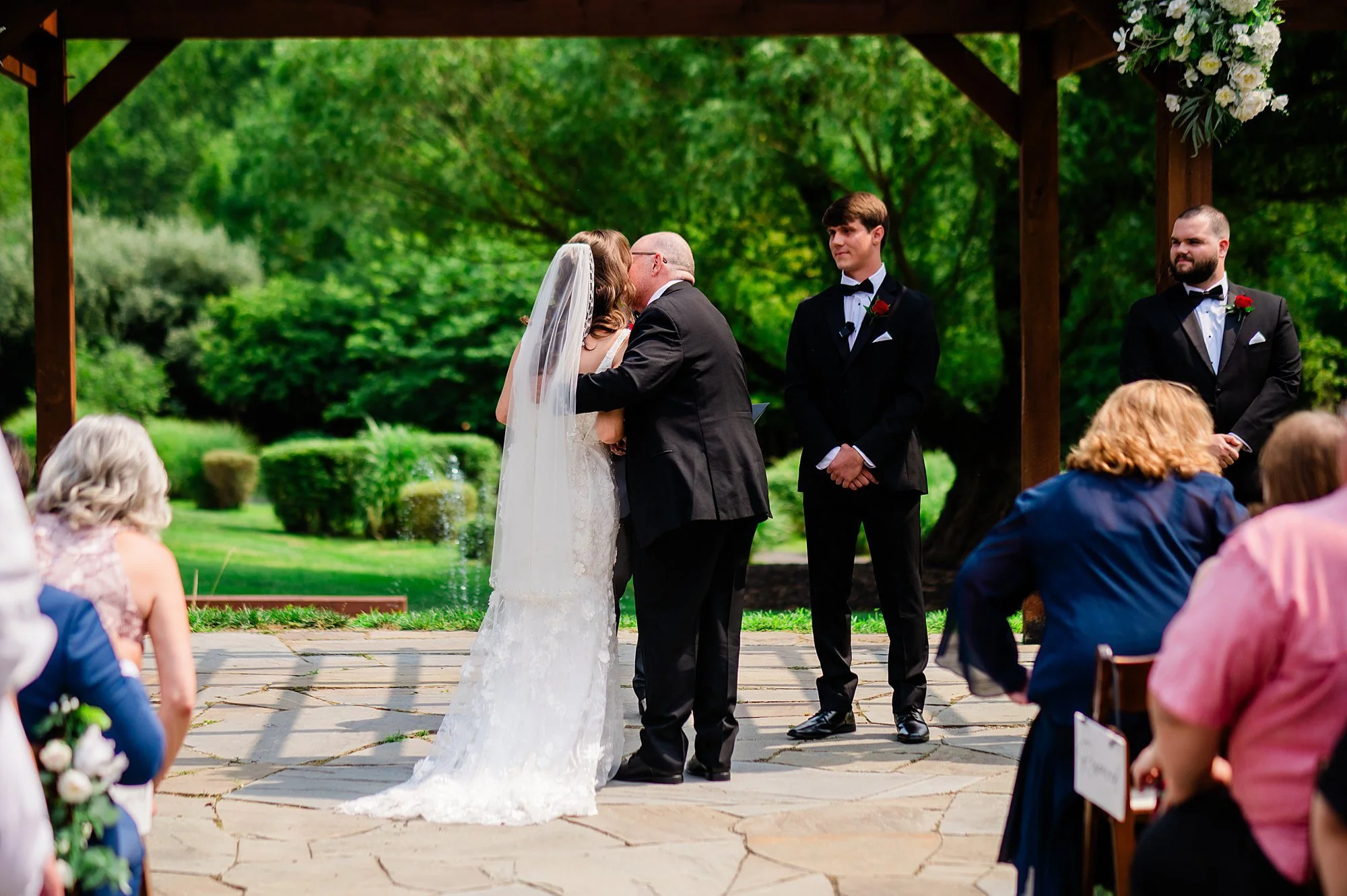 Emily Grace Photo, The Manor at Mountain View Summer Wedding, Harrisburg PA Wedding Photographer, The Manor at Mountain View Wedding Photos