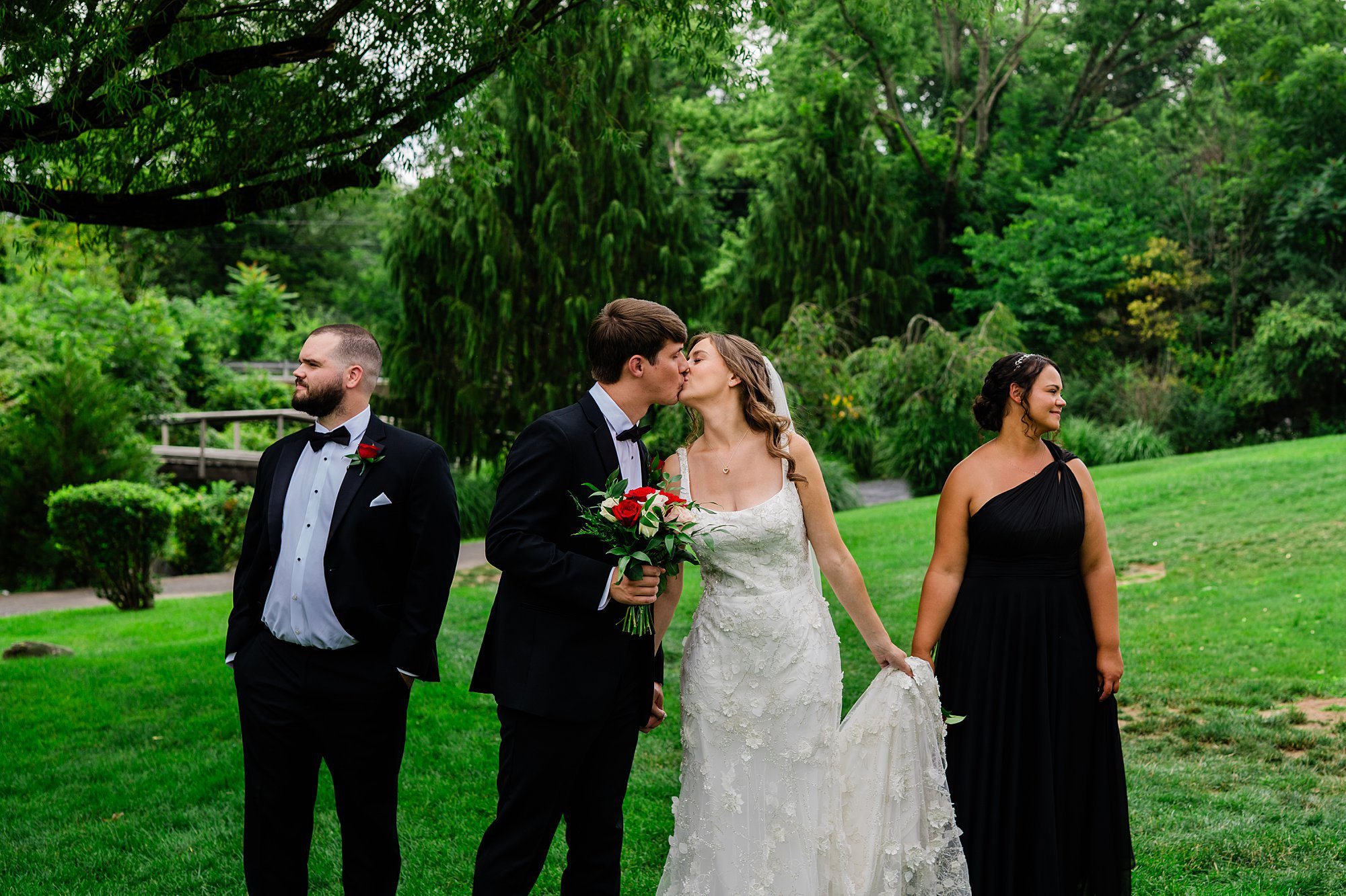 Emily Grace Photo, The Manor at Mountain View Summer Wedding, Harrisburg PA Wedding Photographer, The Manor at Mountain View Wedding Photos