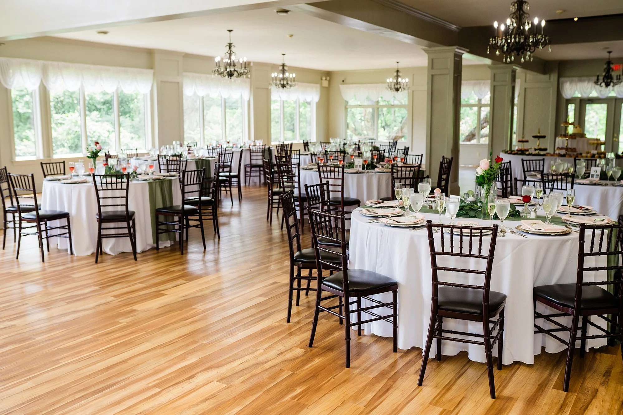 Emily Grace Photo, The Manor at Mountain View Summer Wedding, Harrisburg PA Wedding Photographer, The Manor at Mountain View Wedding Photos