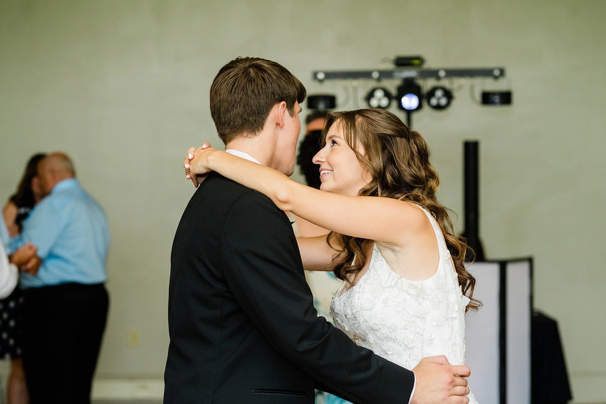 Emily Grace Photo, The Manor at Mountain View Summer Wedding, Harrisburg PA Wedding Photographer, The Manor at Mountain View Wedding Photos