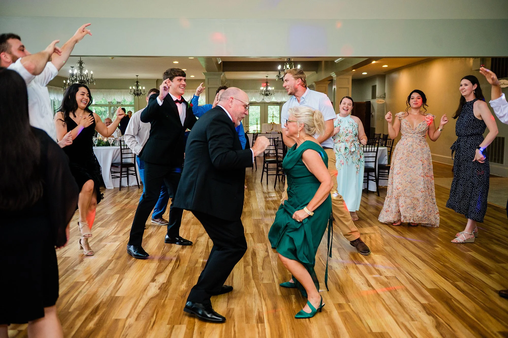 Emily Grace Photo, The Manor at Mountain View Summer Wedding, Harrisburg PA Wedding Photographer, The Manor at Mountain View Wedding Photos