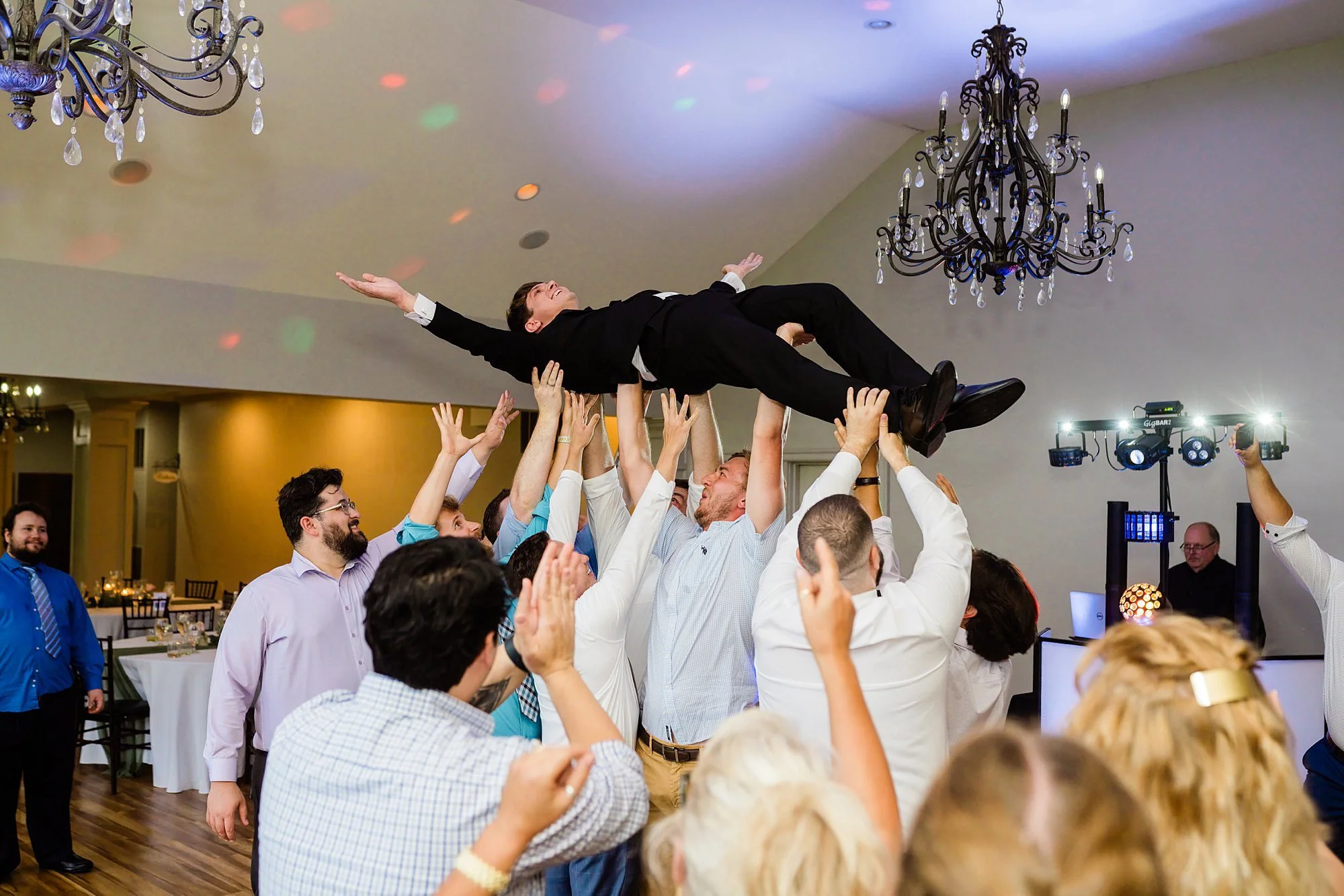 Emily Grace Photo, The Manor at Mountain View Summer Wedding, Harrisburg PA Wedding Photographer, The Manor at Mountain View Wedding Photos