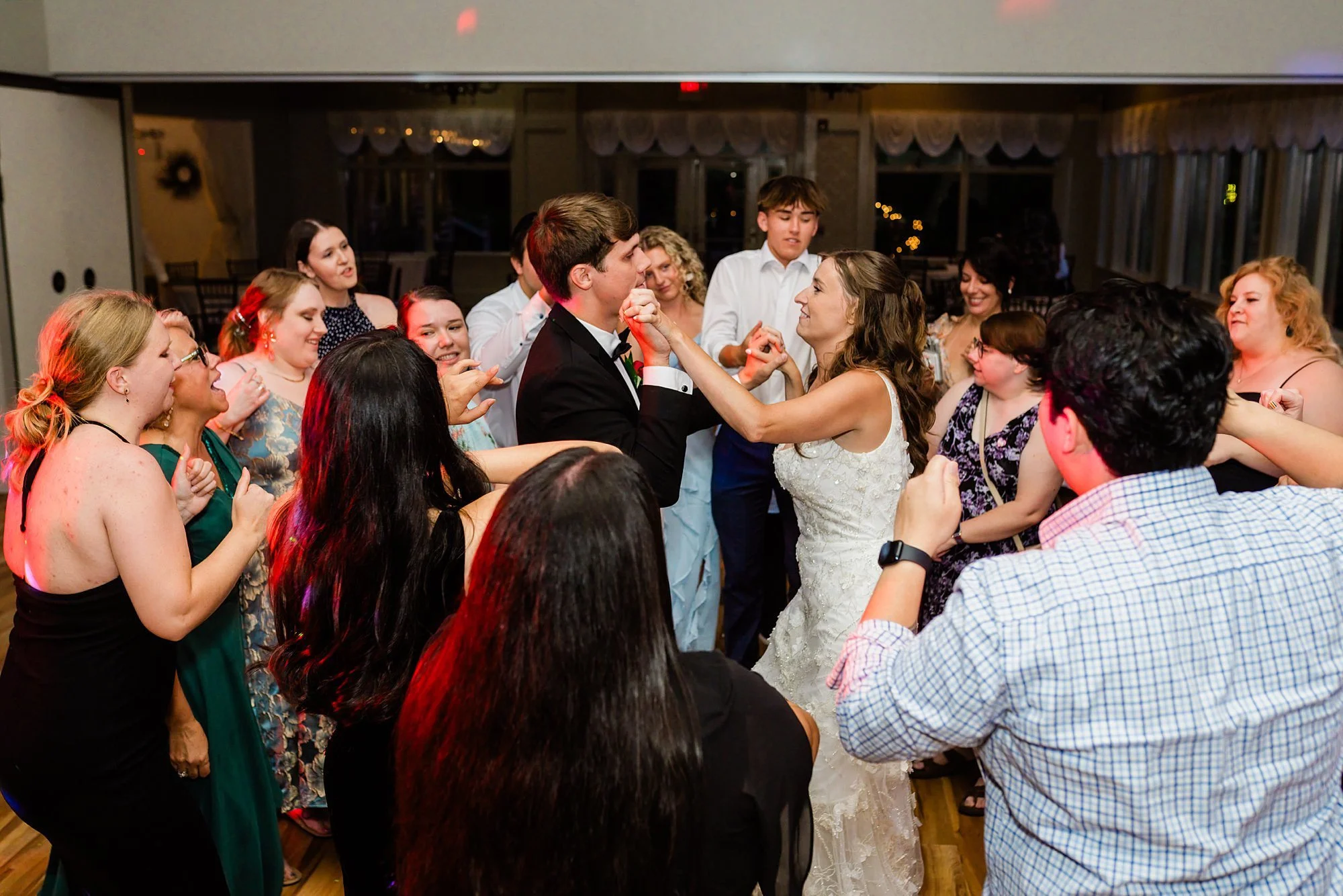 Emily Grace Photo, The Manor at Mountain View Summer Wedding, Harrisburg PA Wedding Photographer, The Manor at Mountain View Wedding Photos