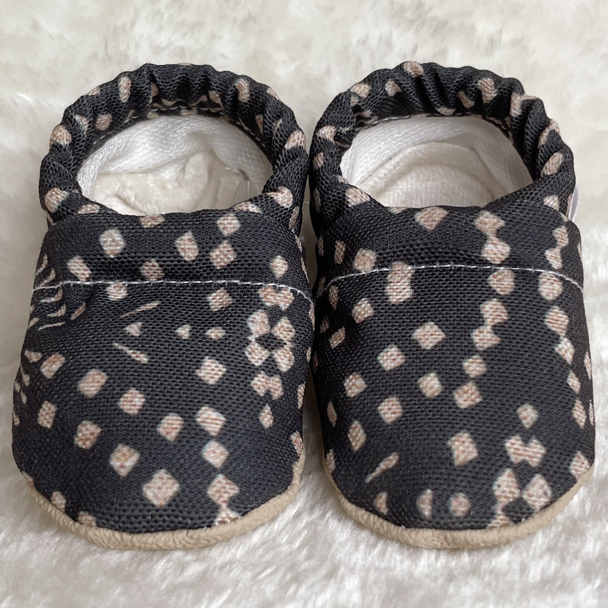 PALM CLAMFEET Organic soft soled baby shoes 