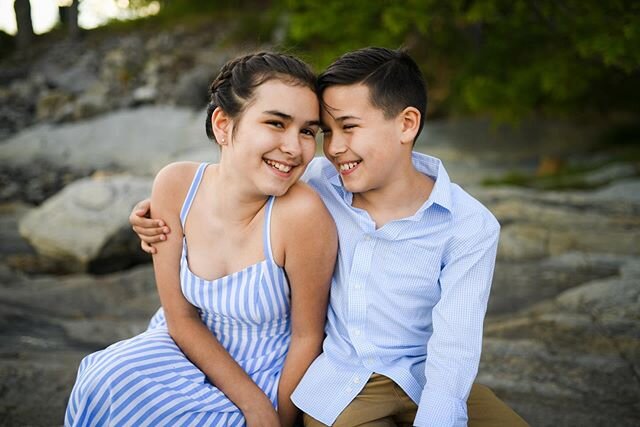 I finally started taking clients a couple weeks ago and it MAKES ME SO HAPPY!!! So very thankful for my clients.. mine are definitely the best. &hearts;️ Like this brother-sister duo!!
.
.
.
.
.
.
#documentyourdays #flashesofdelight #thejoyfullifepro