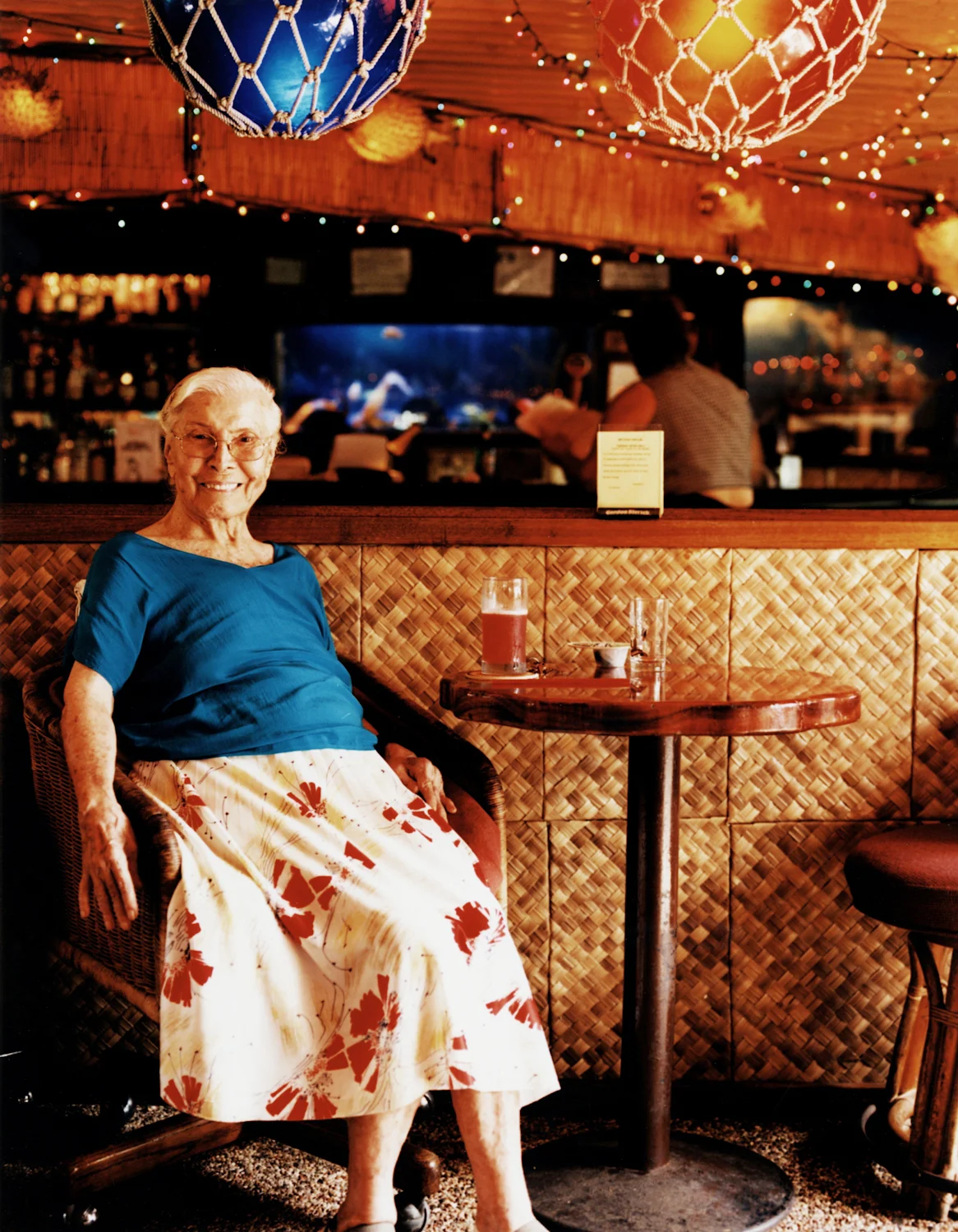 32 tiki bar.jpg