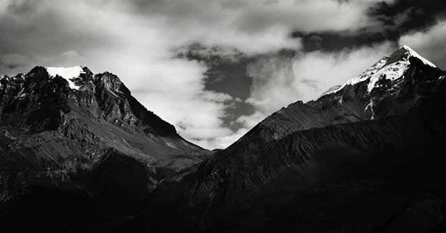 One of the last pictures I took in Jomsom near Thorang La. #mountains #nepal #blackandwhite  #anseladams