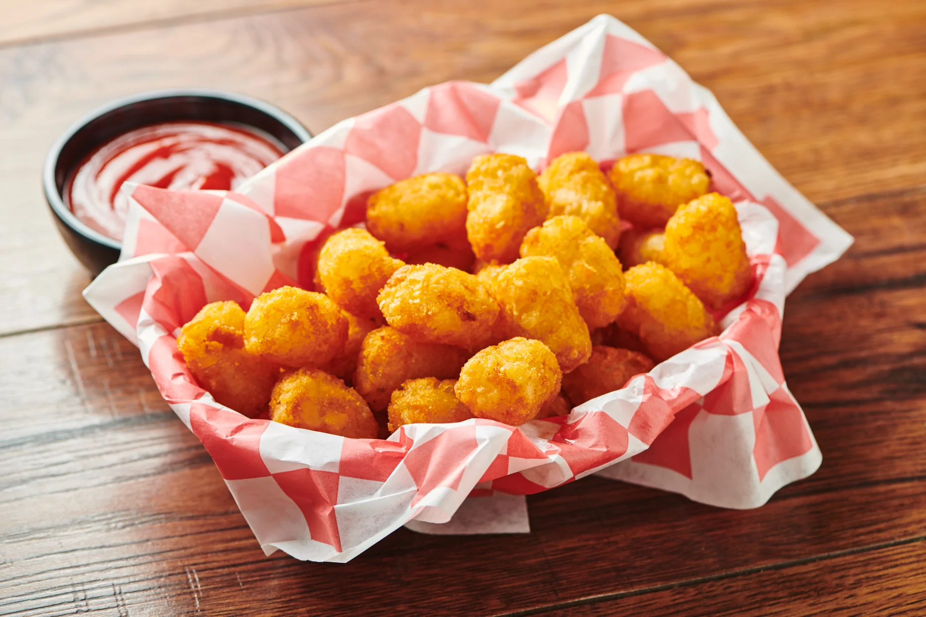 HandsomeHanks_TaterTots.jpg