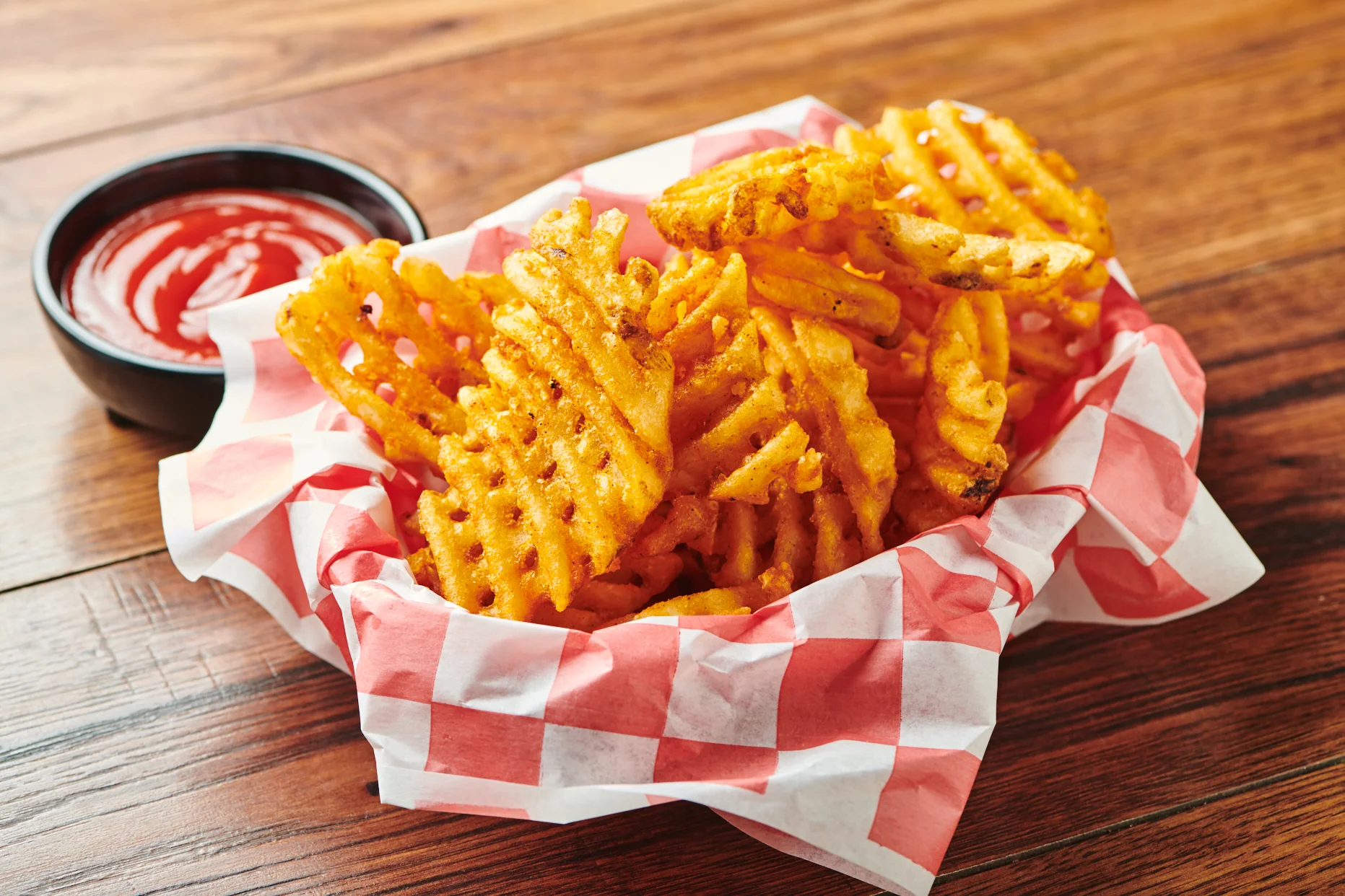 HandsomeHanks_WaffleFries.jpg