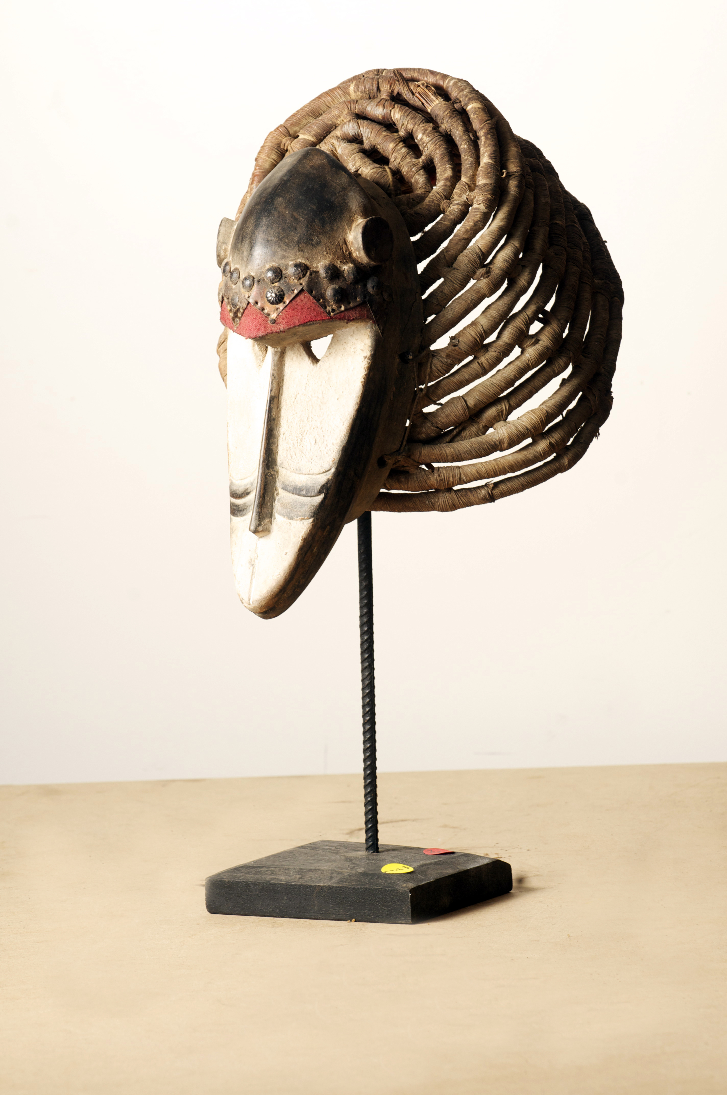 Kran Monkey Mask, Cote D'Ivoire height 17.4 inch.Pp. $270.00.jpg