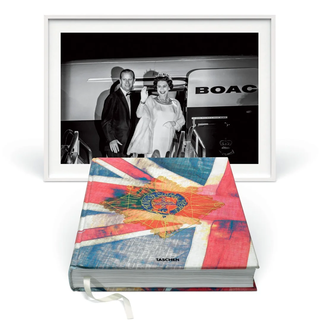 Her-Majesty-book-by-Vivienne-Westwood-Royal-Edition-@-Taschen.jpg