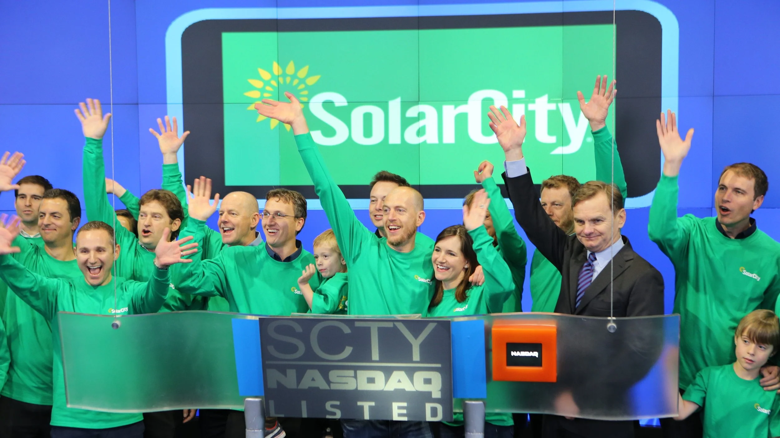 http://blogs-images.forbes.com/briansolomon/files/2014/06/solarcity-e1403037627696.jpg