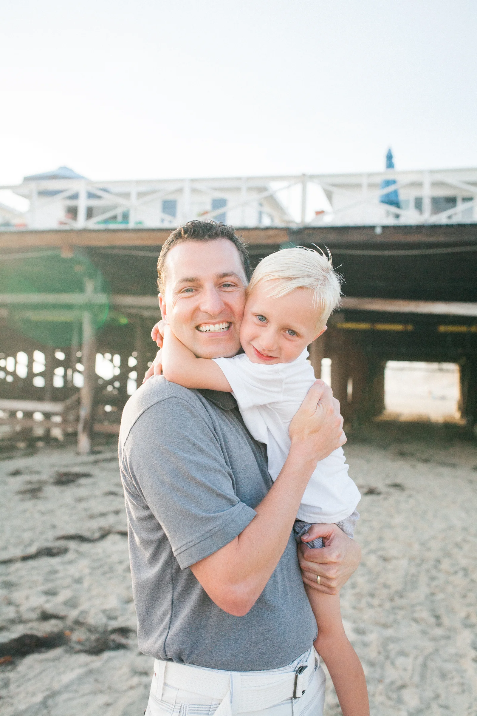 pacific-beach-family-session-5.jpg
