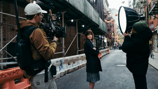 How we created a dark & moody fashion commercial (RED Komodo / Zeiss Jena)