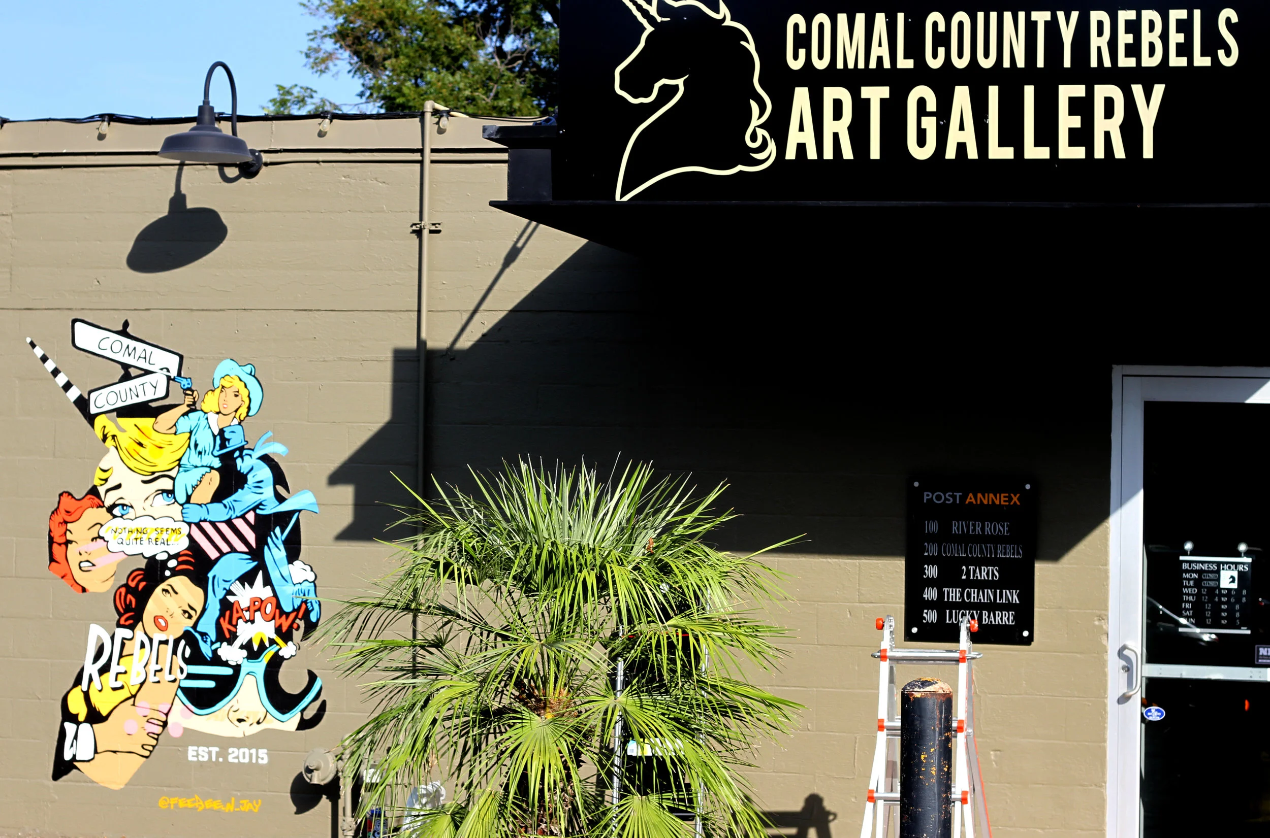 comal mural sign.jpg