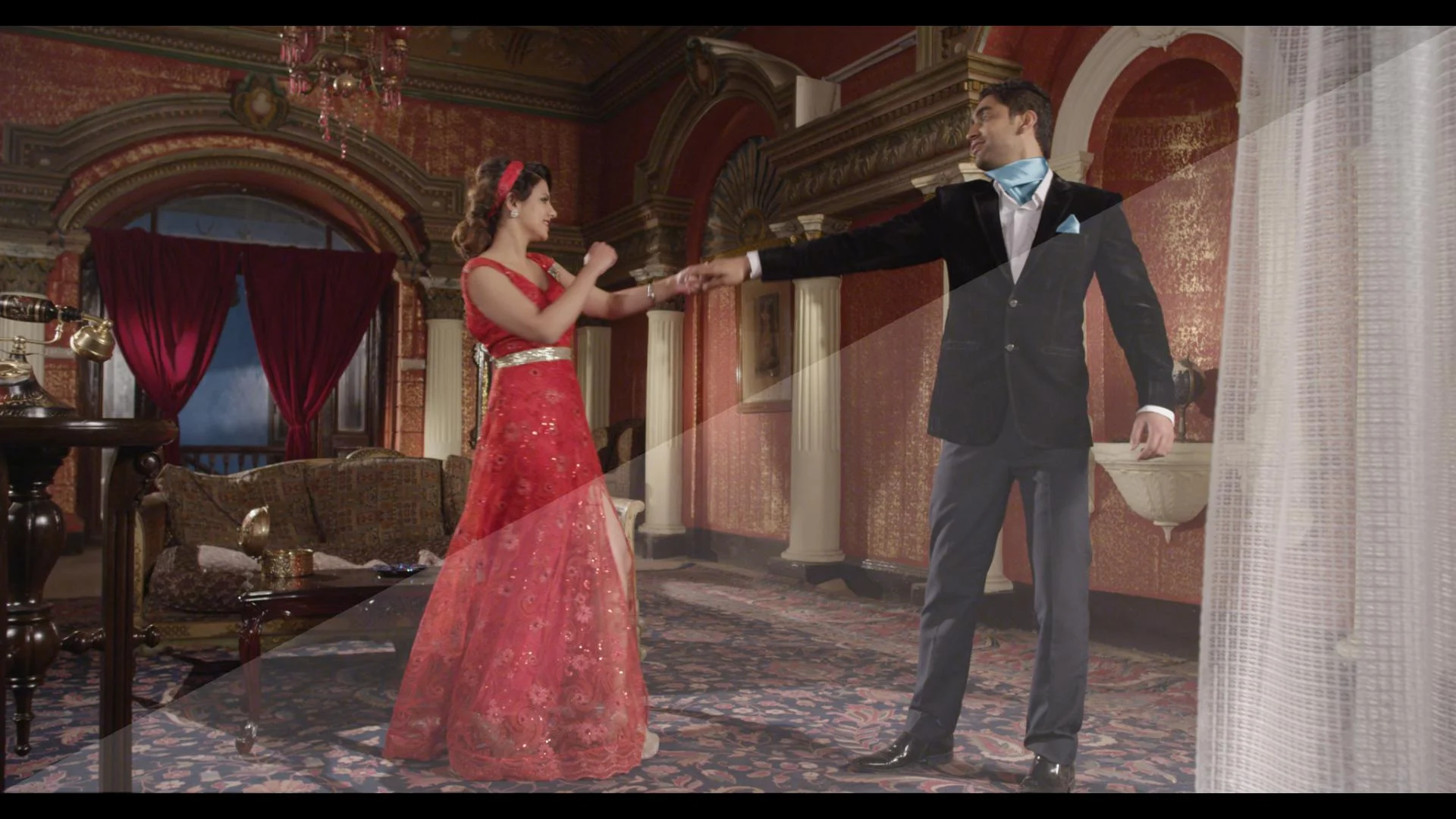 GRADING SHOT IN RED - LOG VS LINEAR OVERVIEW