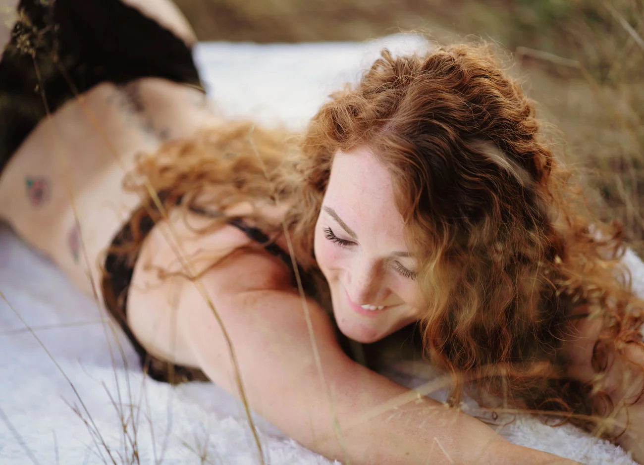 outdoor-boudoir-sarah-havens-photography-summer (3).jpg