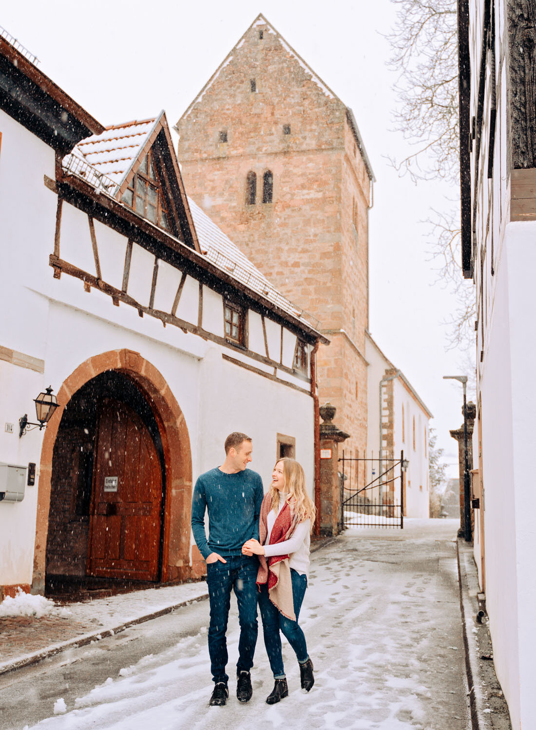  engagement photography in Reichenbach-Steegen, with young couple in the snow in Ramstein KMC Germany  Verlobungs shooting mit jungem Paar im Schnee in Kaiserslautern, Rheinland-Pfalz 