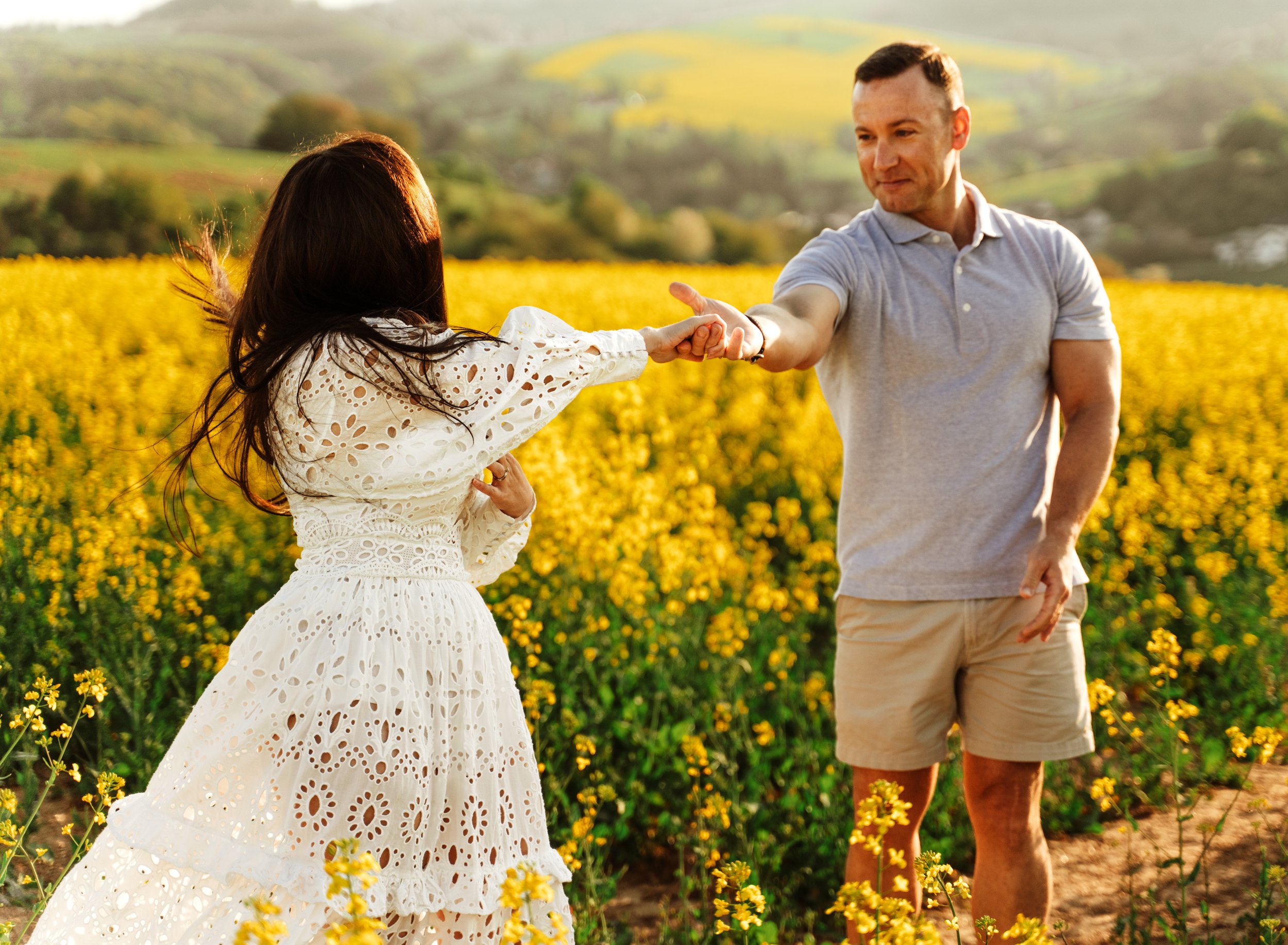 emotive-engagement-photo-session-in-yellow-flower-fields-in-ramstein-germany-by-sarah-havens (4).jpg