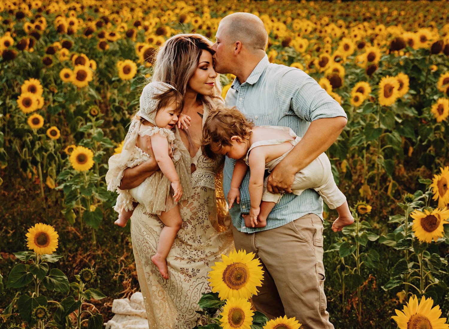 ramstein-kmc-family-photographer-sarah-havens-sunflowers.jpg