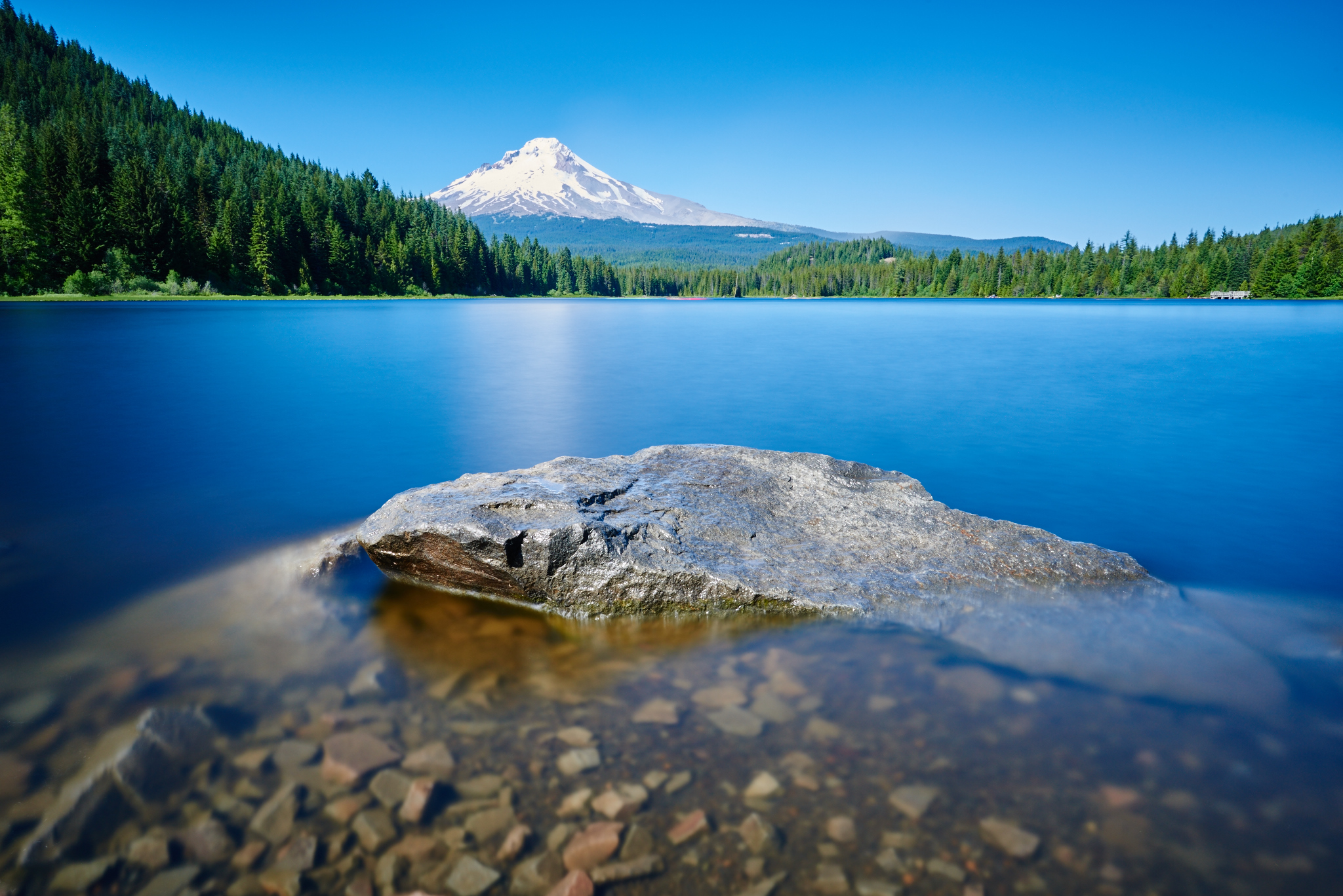 Trillium Lake 2.jpg