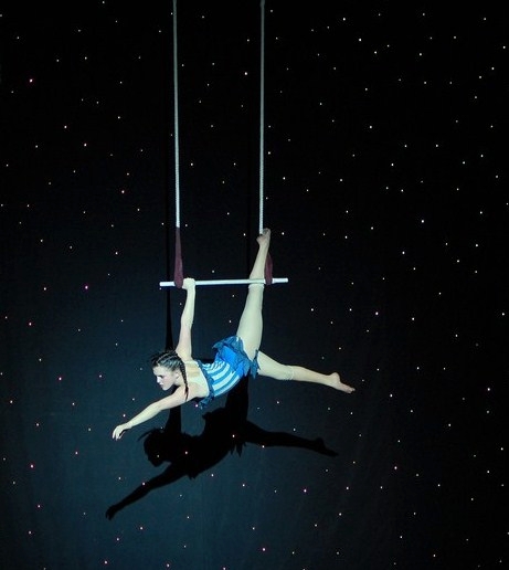 trapeze.jpg