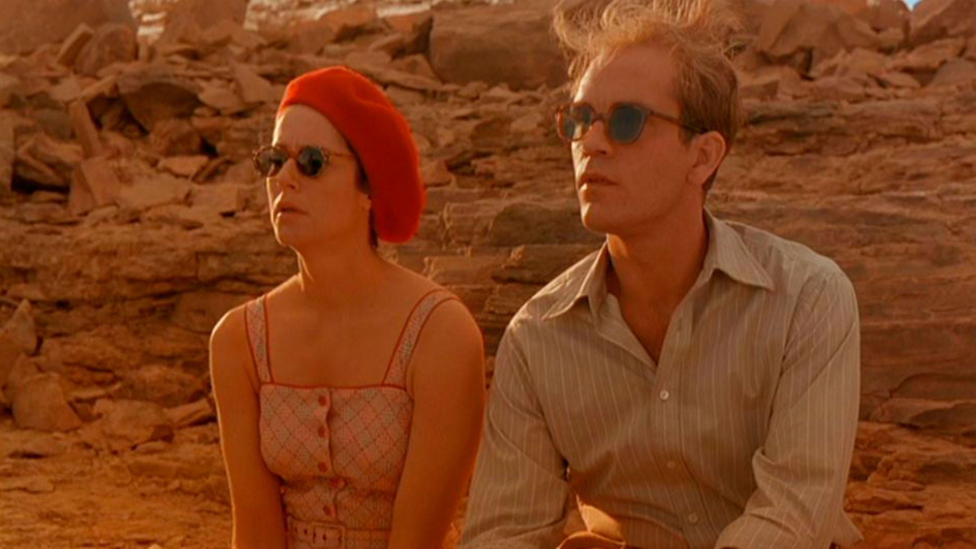 "IL TÉ NEL DESERTO" (THE SHELTERING SKY, 1990)