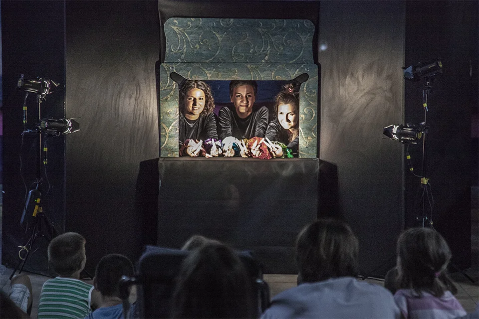 Emotion and Inspiration through Performance and Presentation