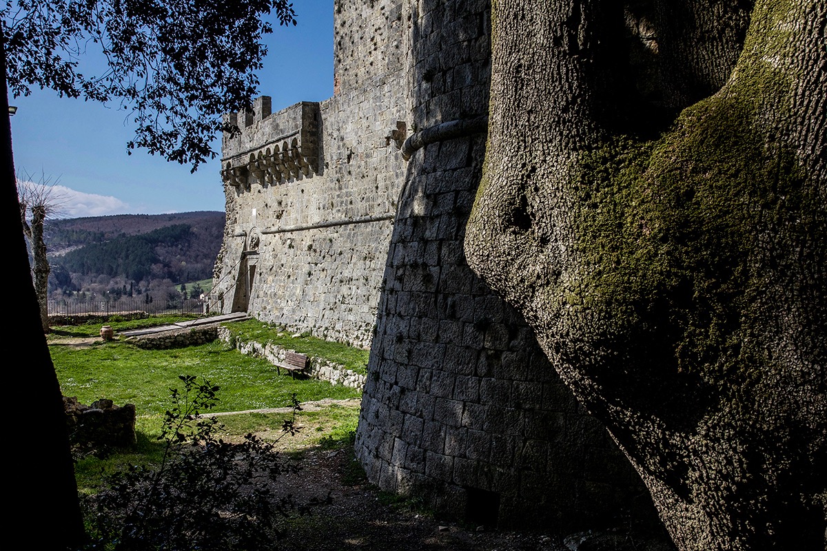 the castle keep gate.jpg