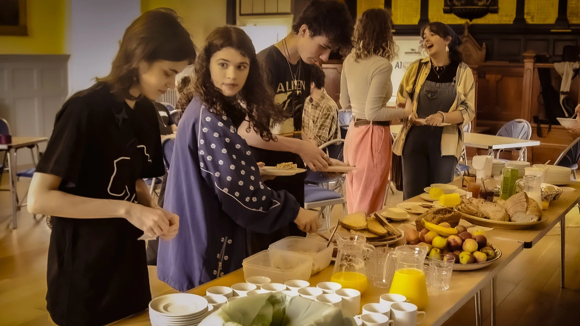 serving at day 1 b'fast.jpg