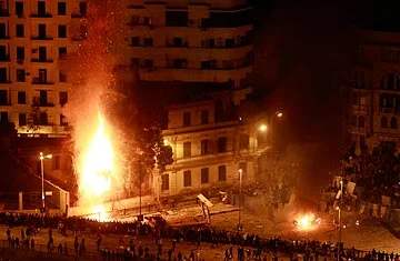 Yannis Behrakis (Reuters)