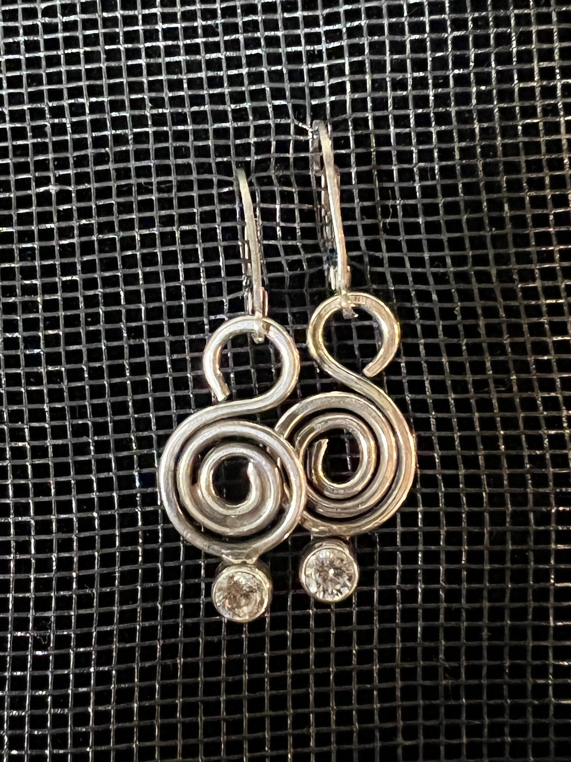 24C7CC24-0D97-470C-B4CD-D23658429588