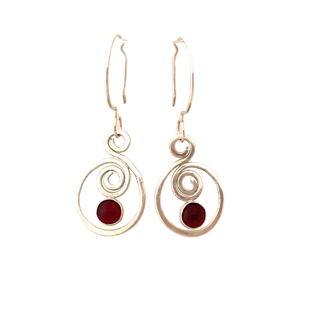 redcircleearrings.png