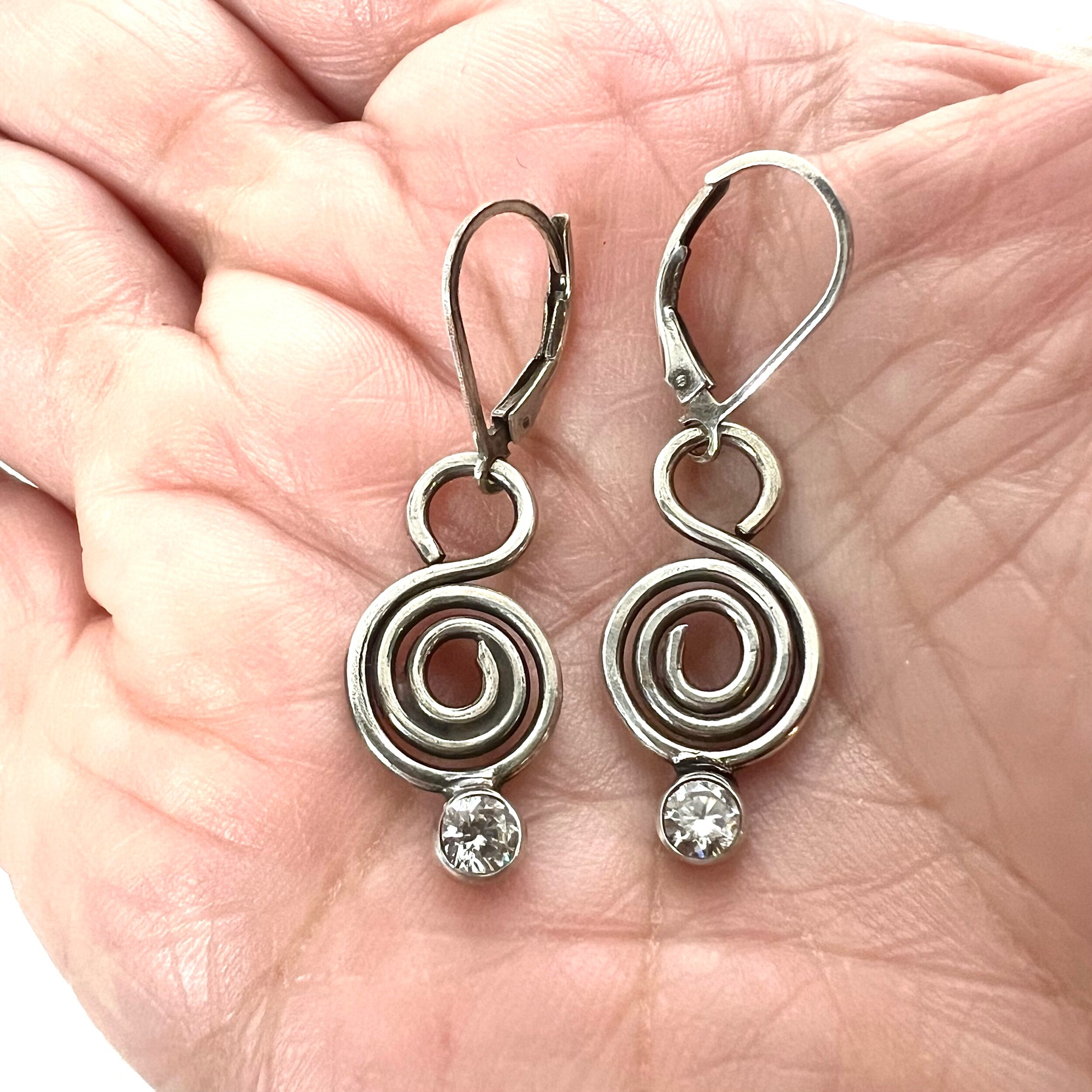 20803AF9-4C63-4BB9-9854-271C8D452BBE