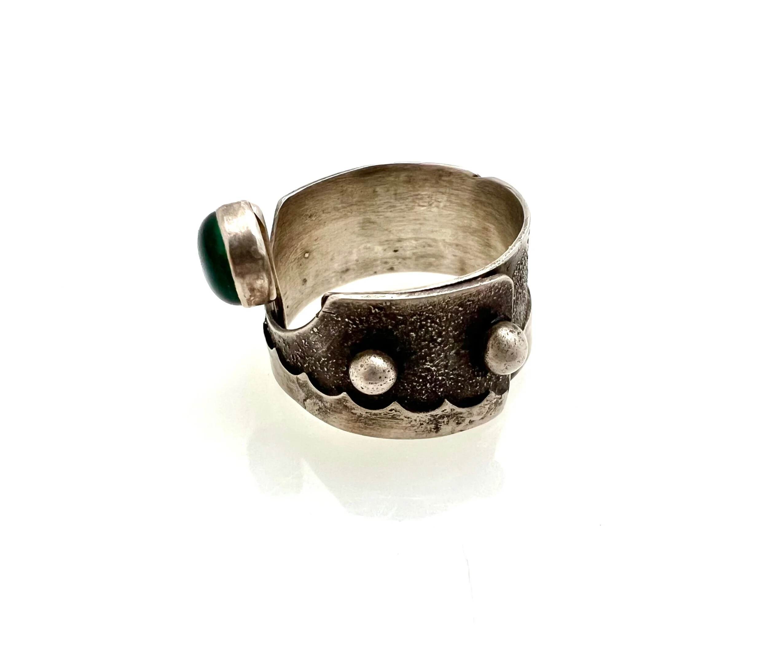 F3D8F4C9-9FBA-48DE-B231-3FC7F51BC388