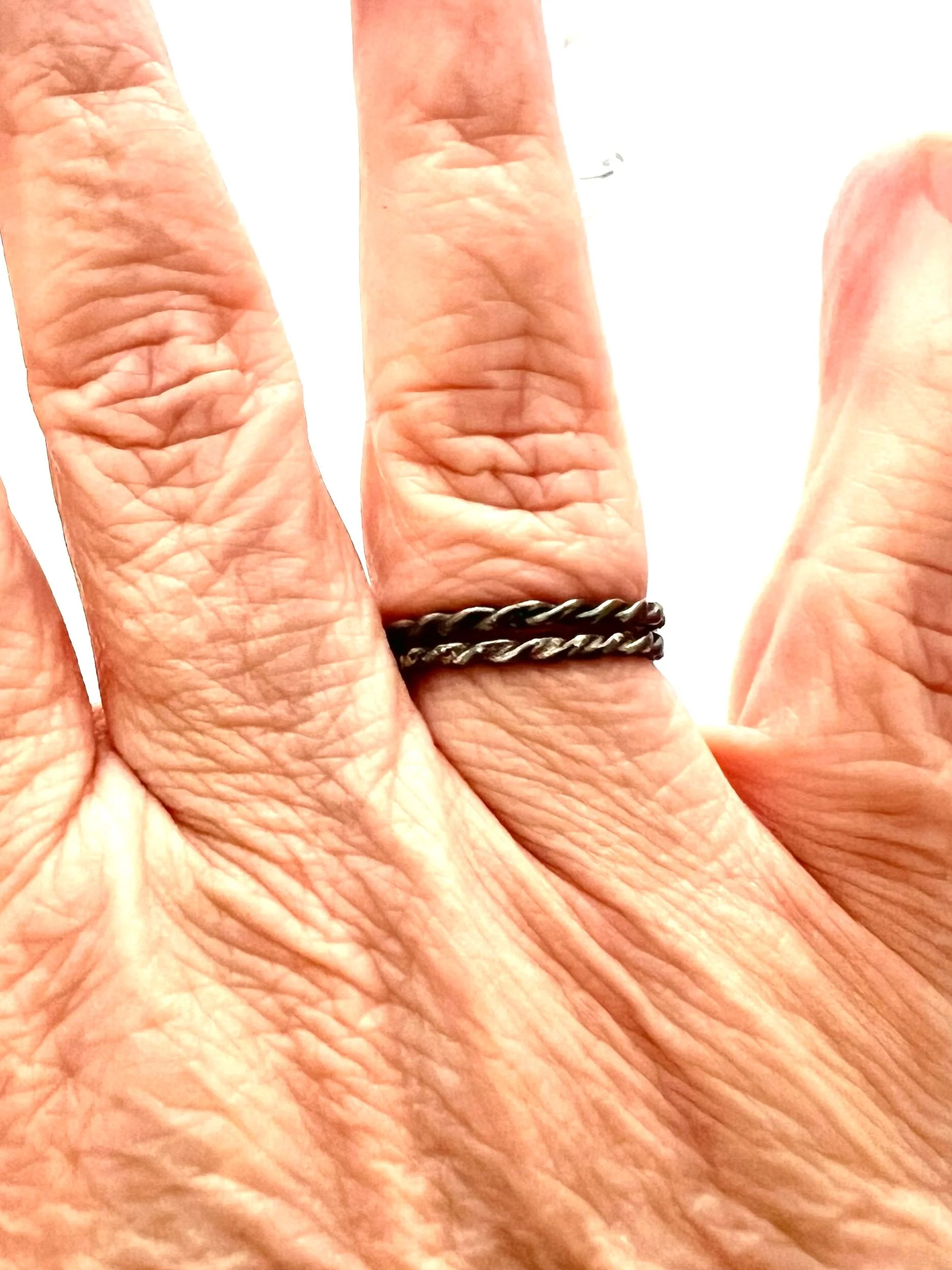 6B70EAC5-B58F-4CDB-98E6-02BD90091406